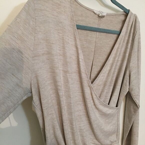 Loft One piece body suit! Cute with jeans - Picture 3 of 4